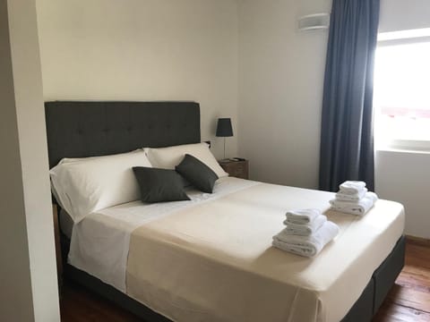 In-room safe, free cribs/infant beds, free WiFi