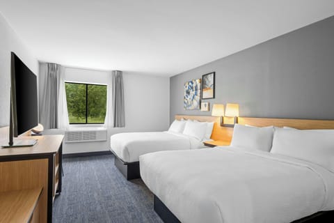 Room, 2 Queen Beds | Desk, laptop workspace, WiFi (free), bed sheets