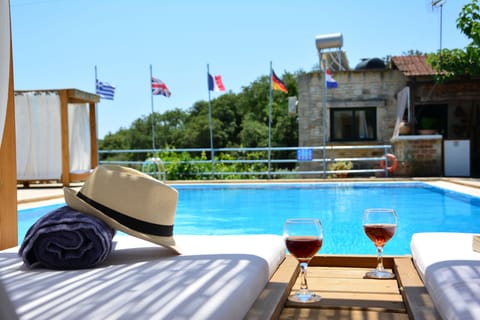 Outdoor pool, free cabanas, pool umbrellas