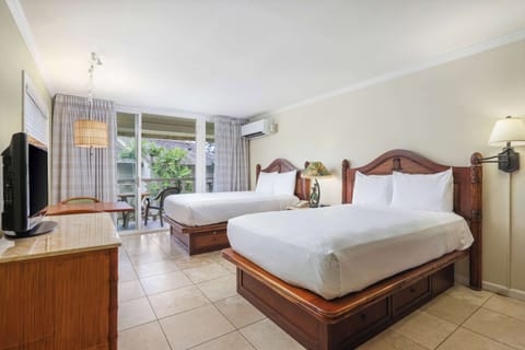 Room, Garden View | In-room safe, individually furnished, iron/ironing board