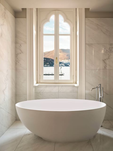 Hair dryer, bathrobes, slippers, bidet