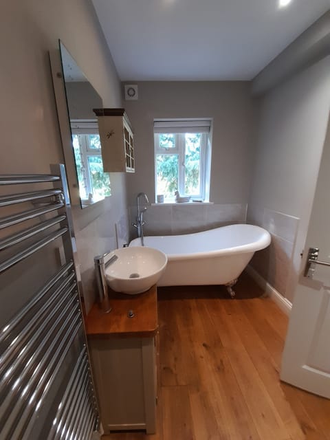 Deluxe Double Room, Ensuite | Bathroom
