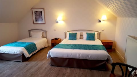 Standard Triple Room, Balcony | Free WiFi