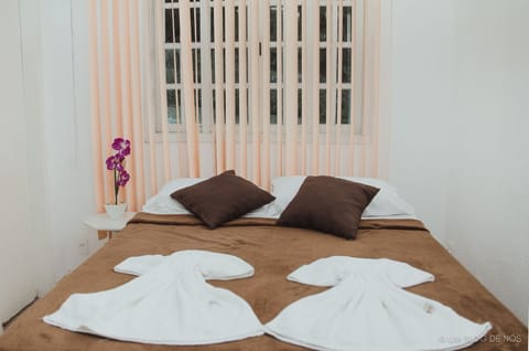 Premium bedding, minibar, rollaway beds, free WiFi