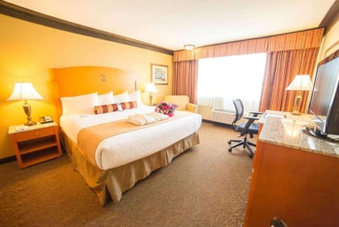 In-room safe, desk, blackout drapes, iron/ironing board