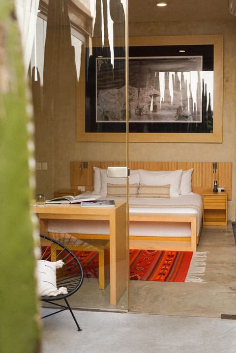 Suite Amador | Egyptian cotton sheets, premium bedding, minibar, in-room safe