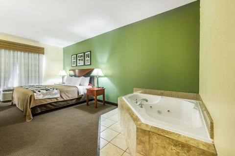 Desk, iron/ironing board, free cribs/infant beds, free rollaway beds