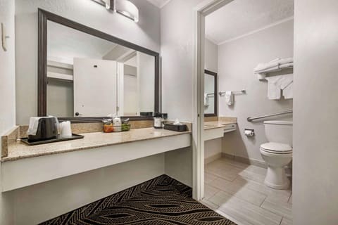 Free toiletries, hair dryer, towels