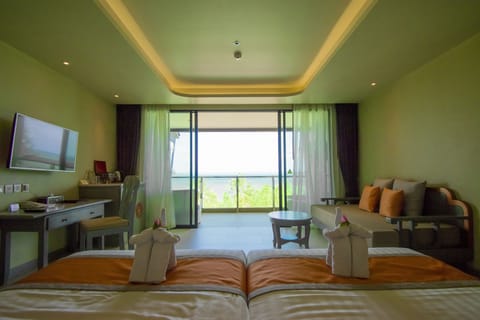 Deluxe Room with Sea View | View from room