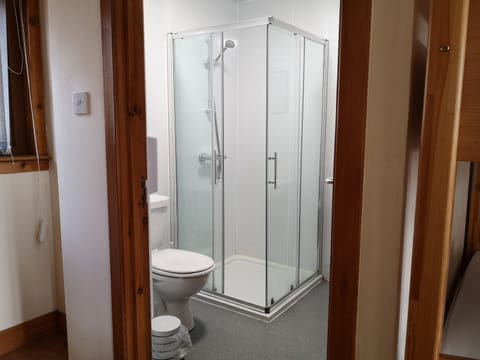 Shower, toilet paper