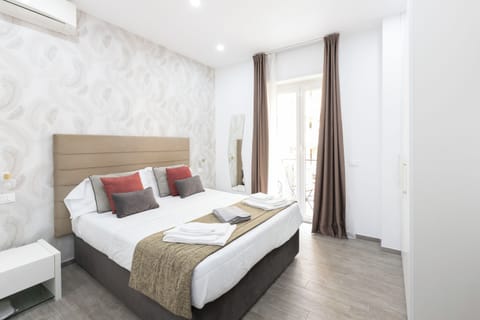 Standard Double Room, 1 Queen Bed (205) | Egyptian cotton sheets, premium bedding, down comforters