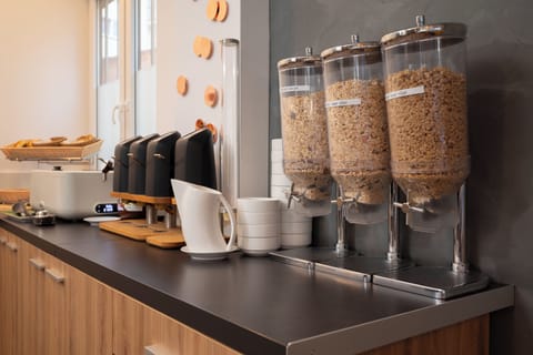 Daily buffet breakfast (EUR 14 per person)