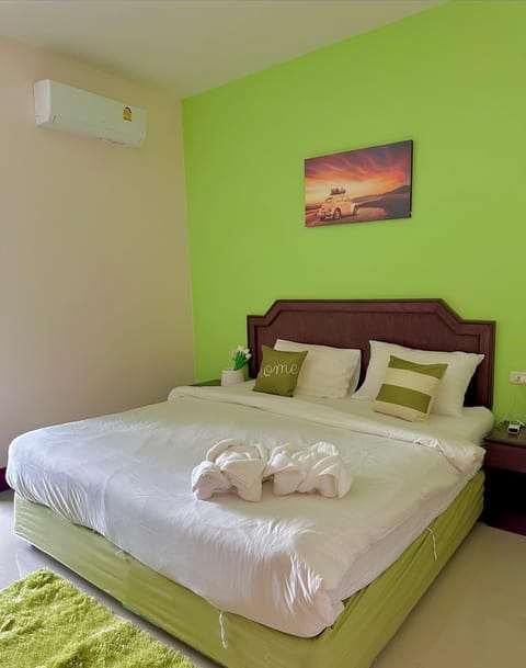 Standard Double Room | Free WiFi