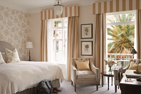 Egyptian cotton sheets, premium bedding, minibar, in-room safe