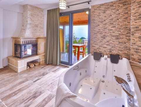 Premium Room | In-room safe, soundproofing, free WiFi, bed sheets
