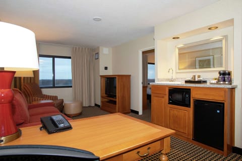 Suite, 1 Bedroom (Two Queen Beds) | 1 bedroom, pillowtop beds, in-room safe, desk