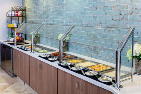 Daily buffet breakfast (USD 7.95 per person)