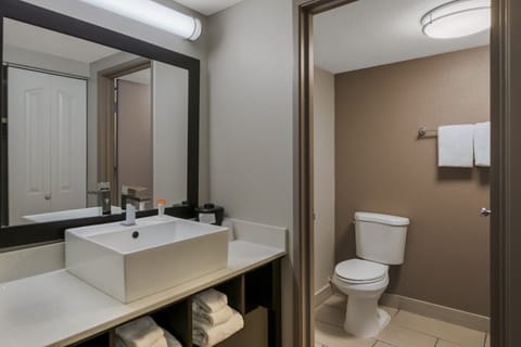 Free toiletries, hair dryer, towels