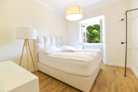 1 Bedroom Apartment | Egyptian cotton sheets, premium bedding, Tempur-Pedic beds