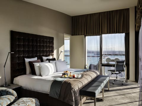 Premium bedding, minibar, in-room safe, desk