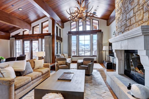 Condo, 5 Bedrooms | Living area | TV, DVD player