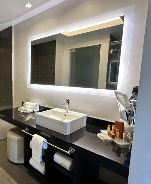 Premium bedding, pillowtop beds, in-room safe, desk