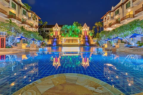Outdoor pool, pool umbrellas