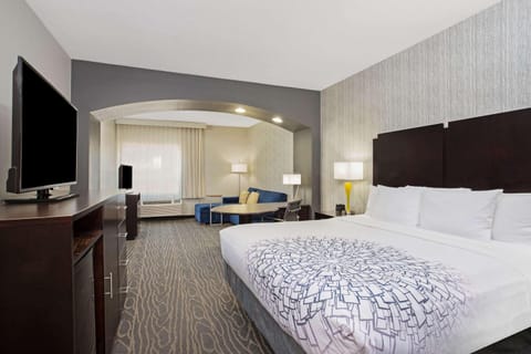 Premium bedding, pillowtop beds, desk, blackout drapes