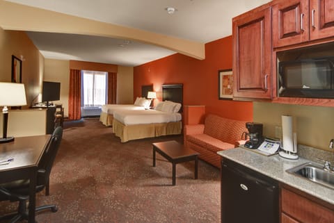 Suite, Multiple Beds (Addl Living Area) | In-room safe, desk, iron/ironing board, free cribs/infant beds