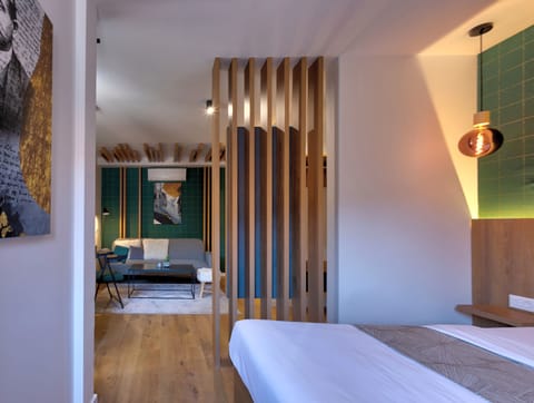 Superior Suite | Premium bedding, memory foam beds, minibar, individually decorated