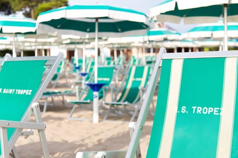 Private beach nearby, white sand, sun loungers, beach umbrellas