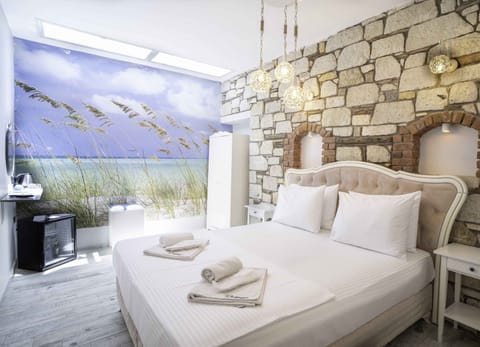 Economy Room | Premium bedding, minibar, in-room safe, soundproofing