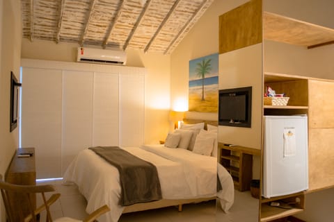 Comfort Double or Twin Room | Premium bedding, minibar, in-room safe, individually decorated