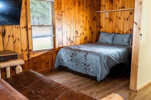 Standard Cabin, 1 Bedroom | Premium bedding, free WiFi, bed sheets