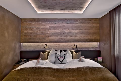 Premium bedding, minibar, in-room safe, individually decorated