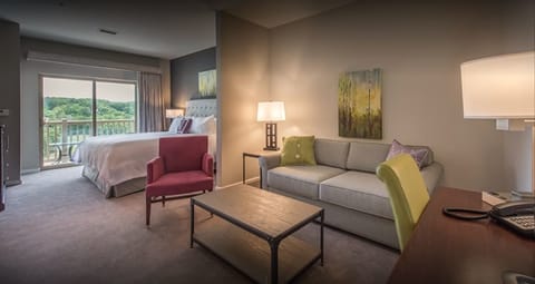 1 bedroom, premium bedding, pillowtop beds, minibar