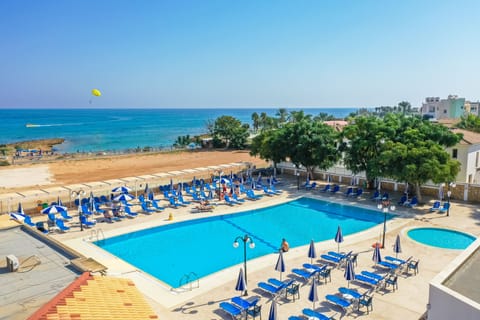 2 outdoor pools, pool umbrellas, sun loungers