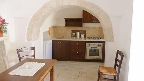 Romantic Apartment, 1 Bedroom | Private kitchen | Full-size fridge, oven, stovetop, espresso maker