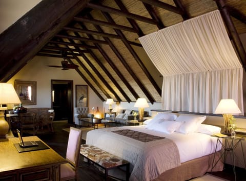 Premium bedding, down comforters, minibar, in-room safe