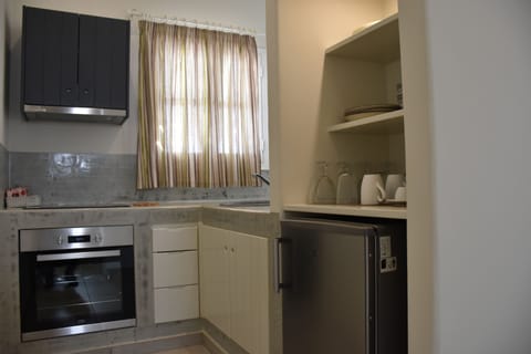 Superior Apartment, Hot Tub | Private kitchen | Fridge, oven, stovetop, electric kettle
