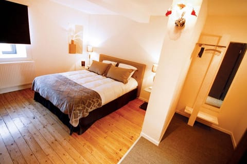 Double Room (Le Roi de Coeur) | Frette Italian sheets, premium bedding, Select Comfort beds