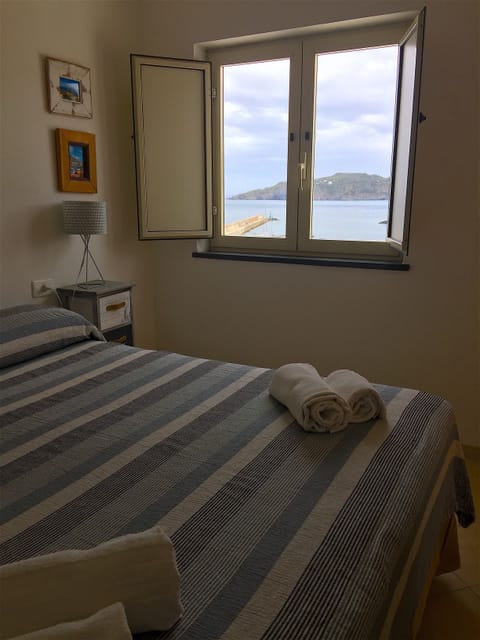 Superior Double Room | Memory foam beds, iron/ironing board, free WiFi, bed sheets