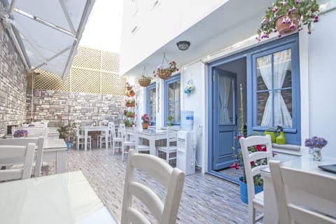 Free daily local cuisine breakfast