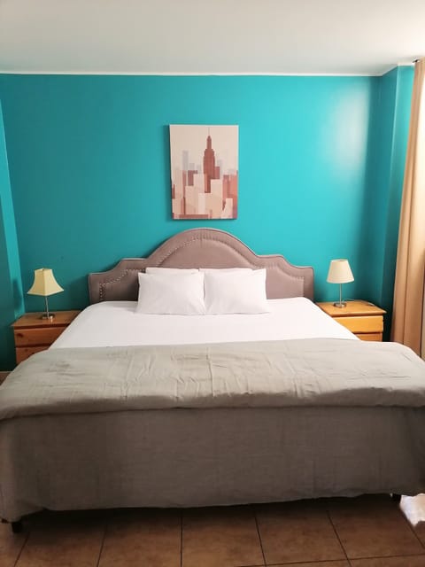 Comfort Room | Iron/ironing board, free WiFi, bed sheets