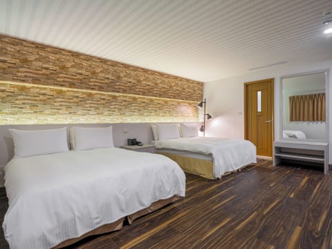 Economy Quadruple Room, No Windows | Premium bedding, free minibar, desk, laptop workspace