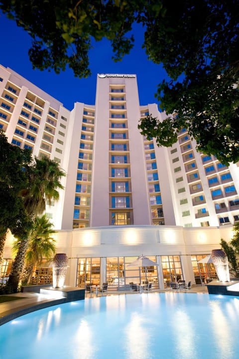 Outdoor pool, open 6:00 AM to 8:00 PM, pool umbrellas, sun loungers