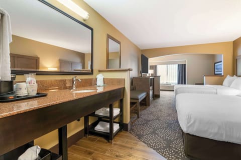 Premium bedding, pillowtop beds, desk, laptop workspace