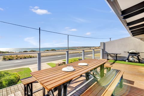 Queensland South | Balcony