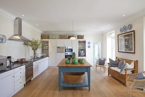 La Cotte House | Shared kitchen | Fridge, microwave, oven, stovetop