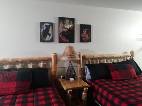 Blackout drapes, free WiFi, bed sheets